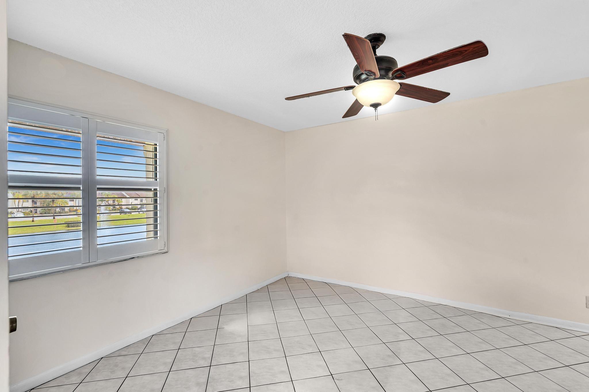 22017 Palms Way 202, Boca Raton, FL 33433