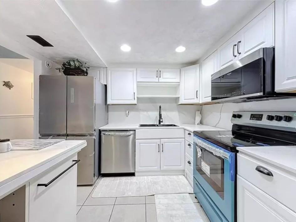 Photo for 4304 NW 9th Avenue, 2-3C, Deerfield Beach, FL 33064 - listing #FX-10533447 4304 NW 9th Avenue, 2-3C, Deerfield Beach, FL 33064