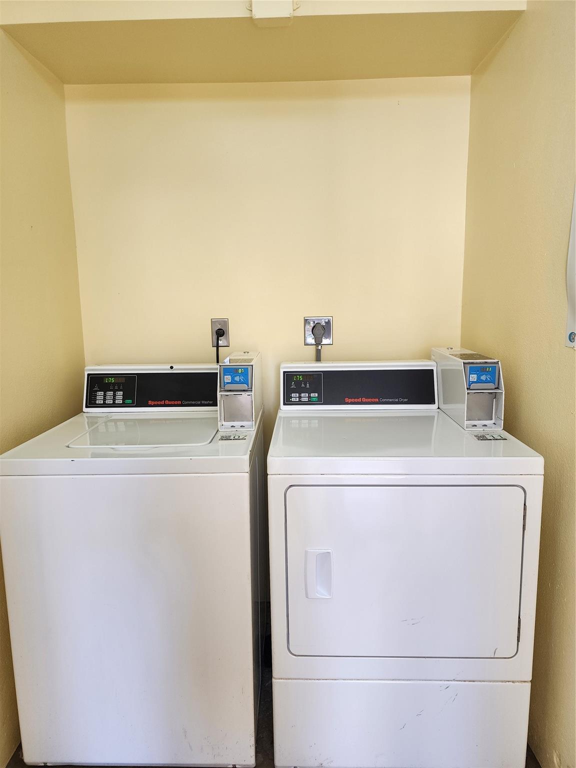 9150 NW 38th Drive 106, Coral Springs, FL 33065