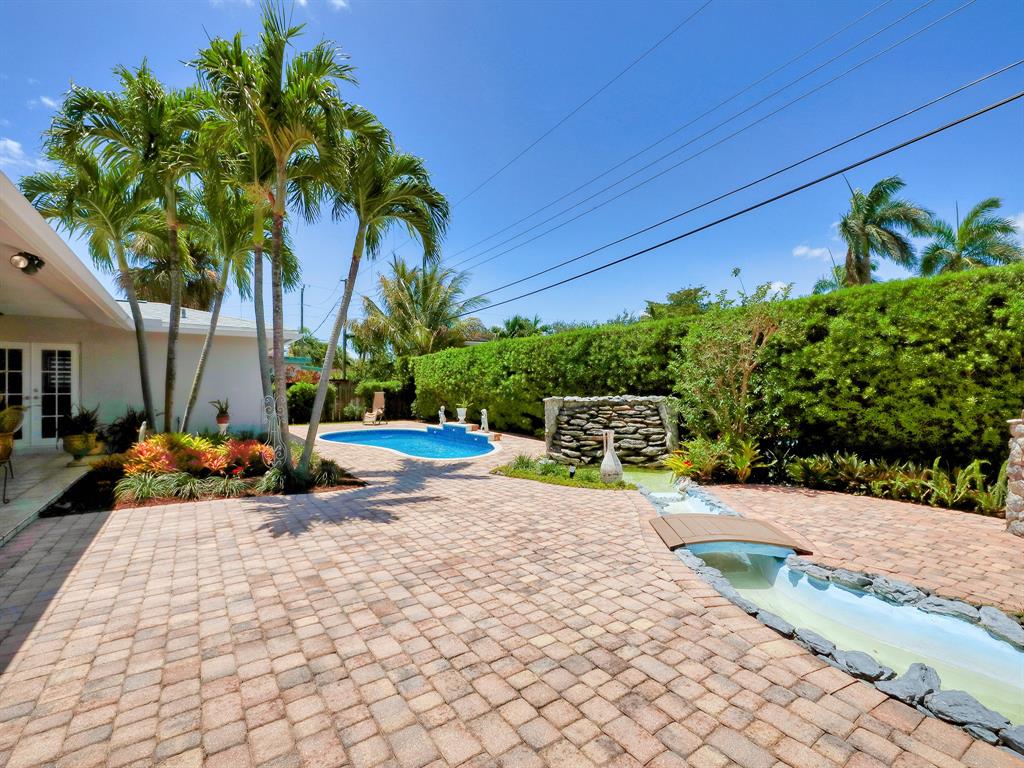 Photo for 4031 NE 17th Terrace, Oakland Park, FL 33334 - Listing #FX-10437186 4031 NE 17th Terrace, Oakland Park, FL 33334
