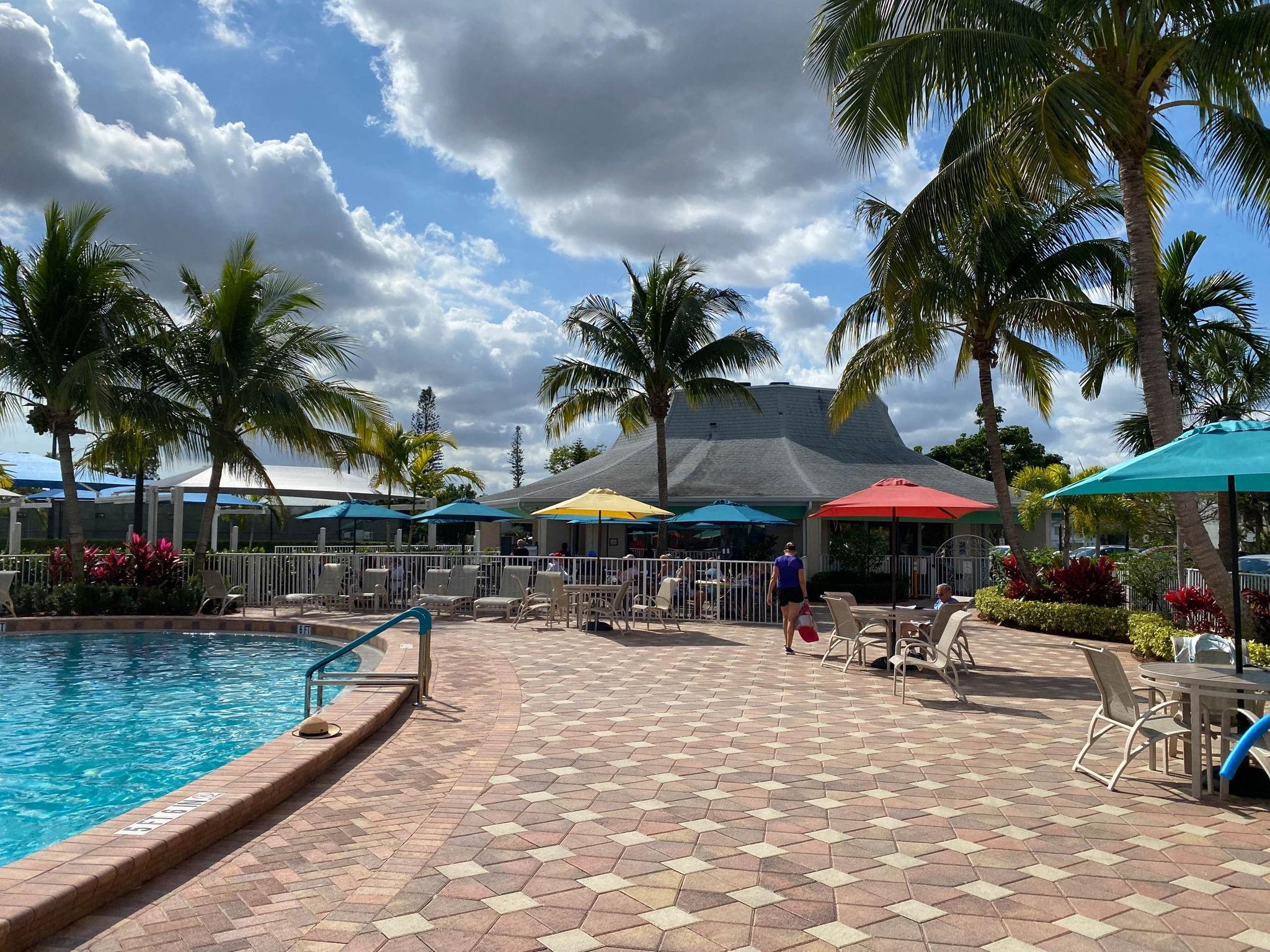 Photo for 327 Farnham P, 327, Deerfield Beach, FL 33442 - Listing #FX-10506185 327 Farnham P, 327, Deerfield Beach, FL 33442