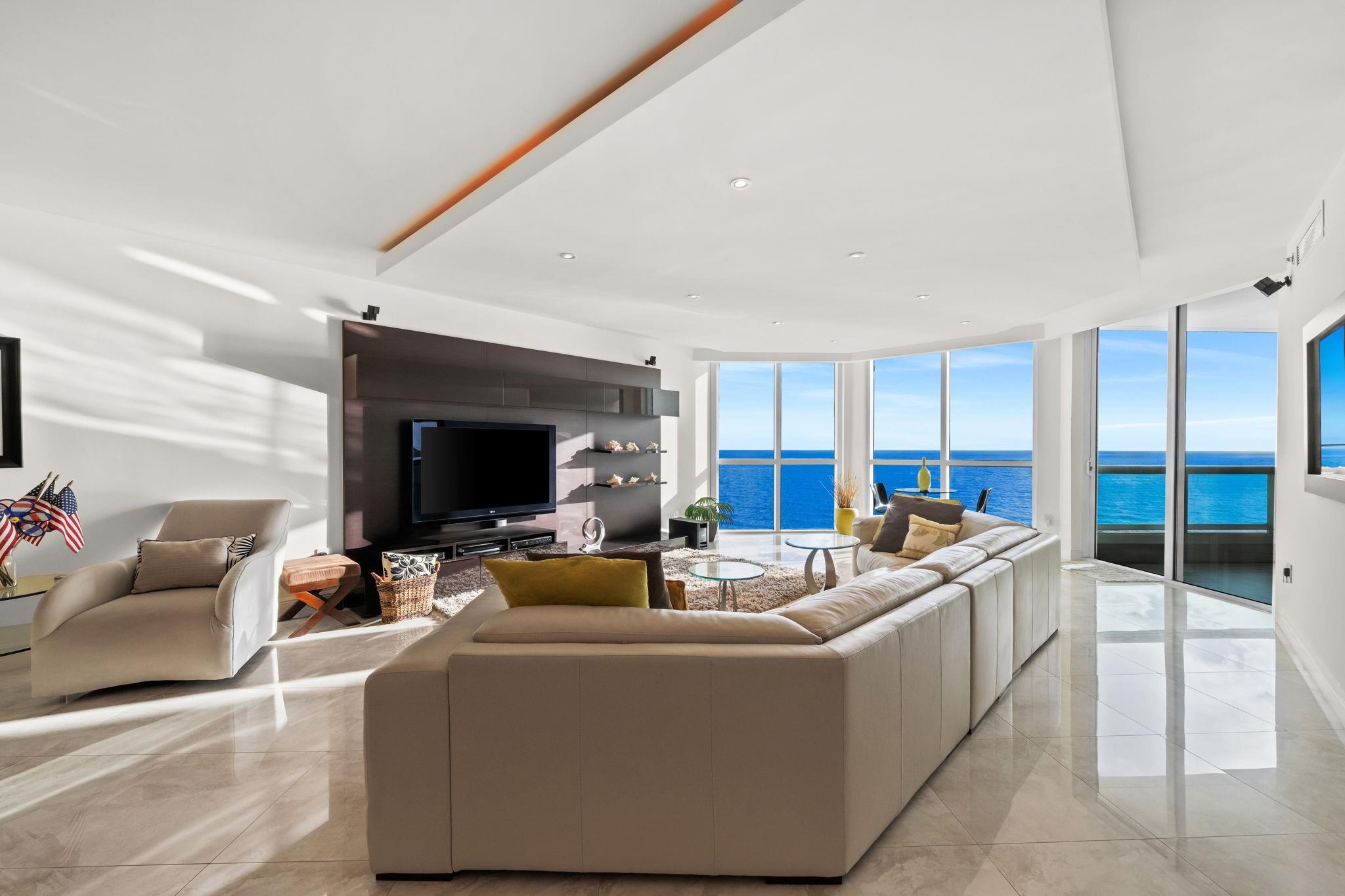 Photo for 101 S Fort Lauderdale Beach Boulevard, 1702, Fort Lauderdale, FL 33316 - listing #FX-10535159 101 S Fort Lauderdale Beach Boulevard, 1702, Fort Lauderdale, FL 33316