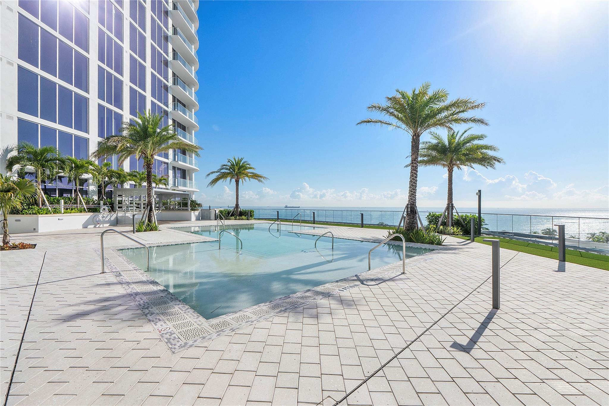 153 Seabreeze Boulevard 1203, Fort Lauderdale, FL 33304