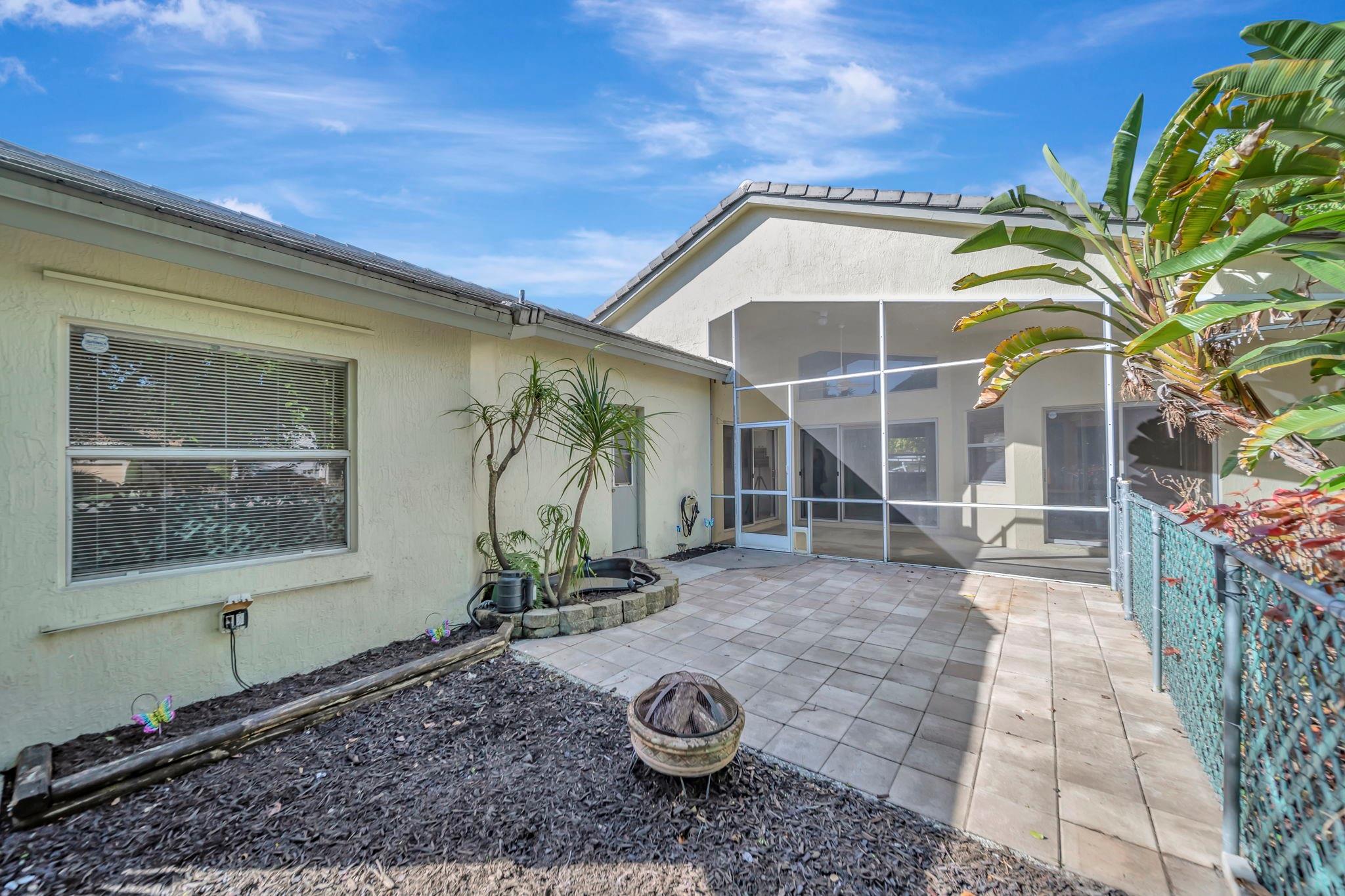 5708 NW 47th Court, Coral Springs, FL 33067