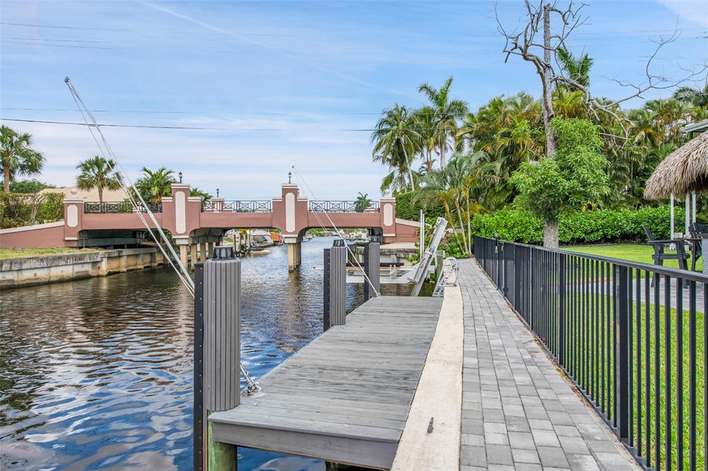 Photo for 5880 SW 19th Street, Plantation, FL 33317 - Listing #FX-10436185 5880 SW 19th Street, Plantation, FL 33317