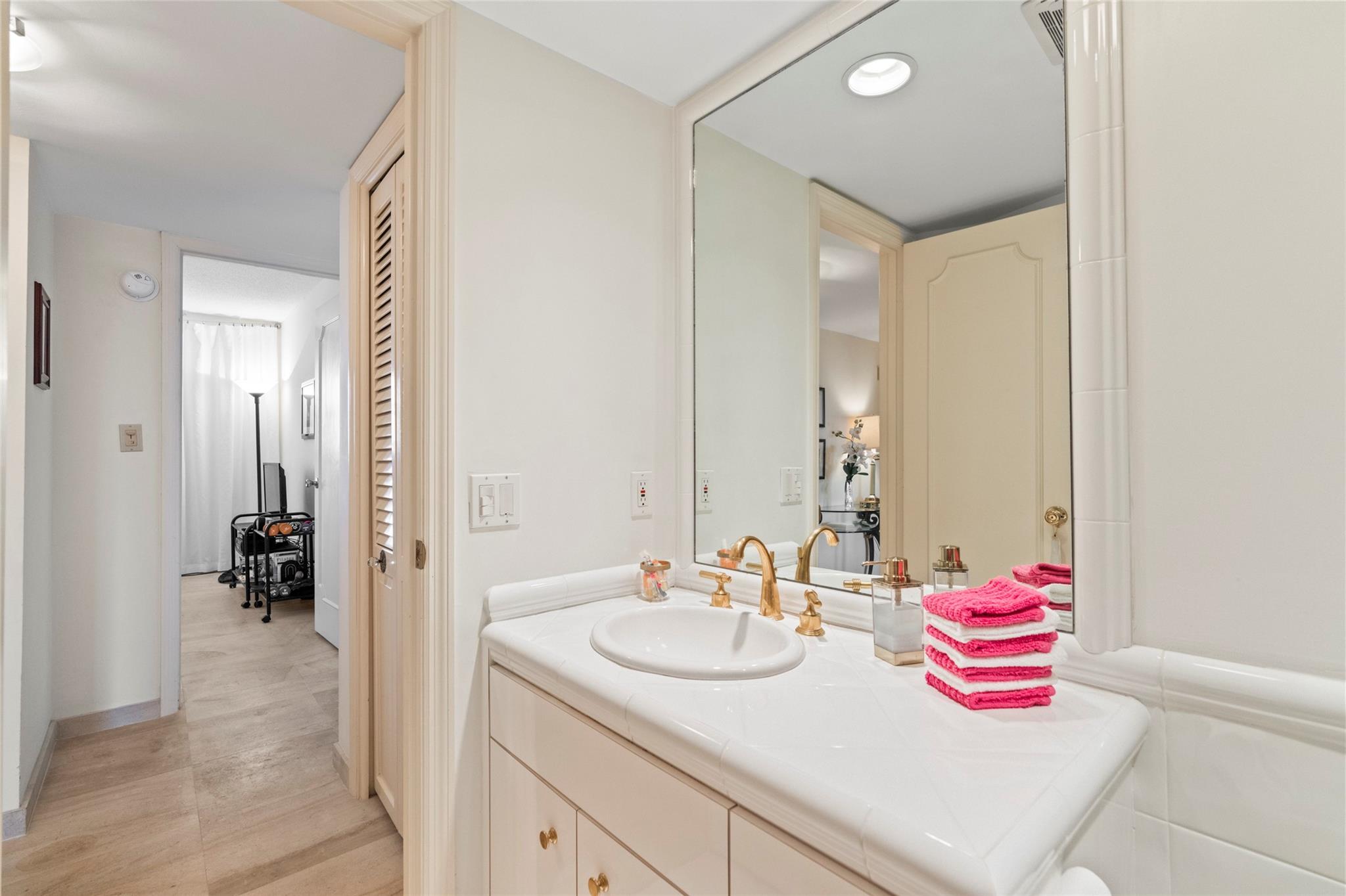 Photo for 3050 NE 47th Court, 502 & 503, Fort Lauderdale, FL 33308 - Listing #FX-10477937 3050 NE 47th Court, 502 & 503, Fort Lauderdale, FL 33308