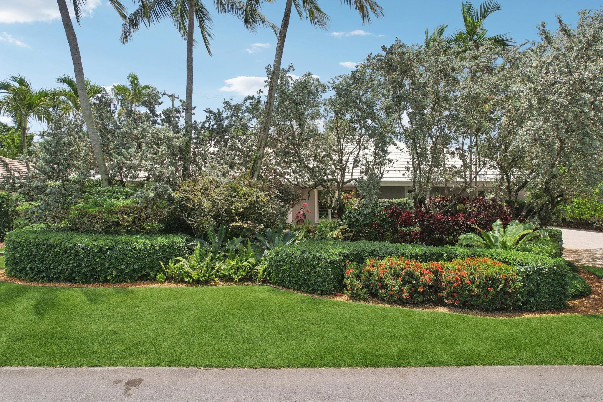 Photo for 2510 NE 47th Street, Fort Lauderdale, FL 33308 - Listing #FX-10520458 2510 NE 47th Street, Fort Lauderdale, FL 33308