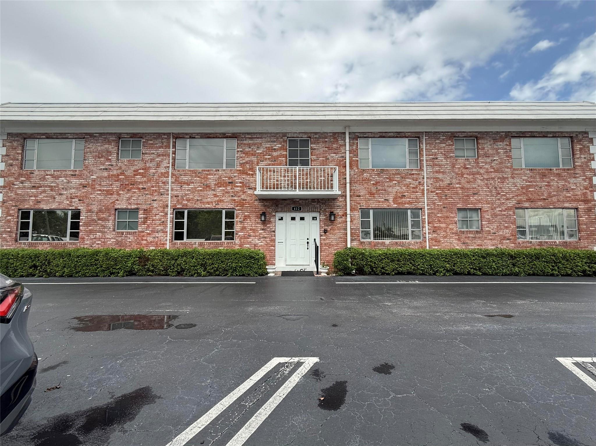 Photo for 412 S Cypress Road, 225, Pompano Beach, FL 33060 - listing #FX-10535199 412 S Cypress Road, 225, Pompano Beach, FL 33060