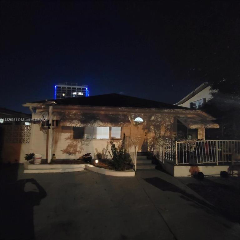 1711 Jackson Rd 1711 Jackson Street, Hollywood, FL 33020 | MLS F10451267 | Senada Adžem