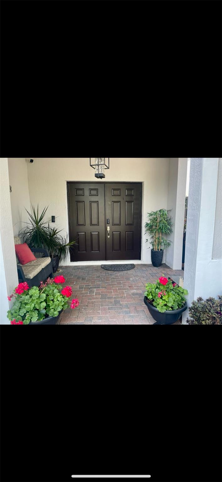 14024 SW 132nd Avenue, Miami, FL 33186