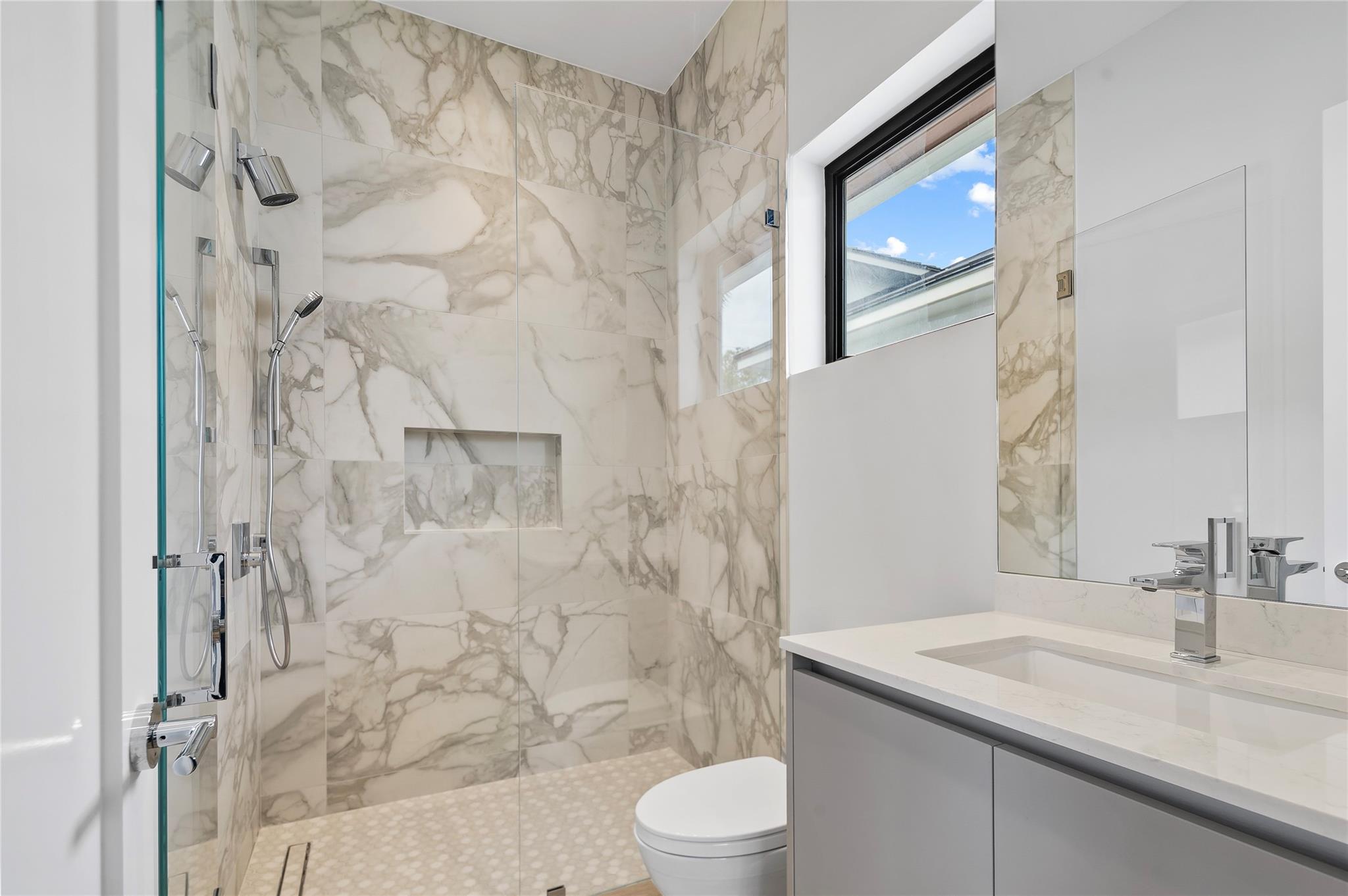 1957 Harbourview Drive, Fort Lauderdale, FL 33316