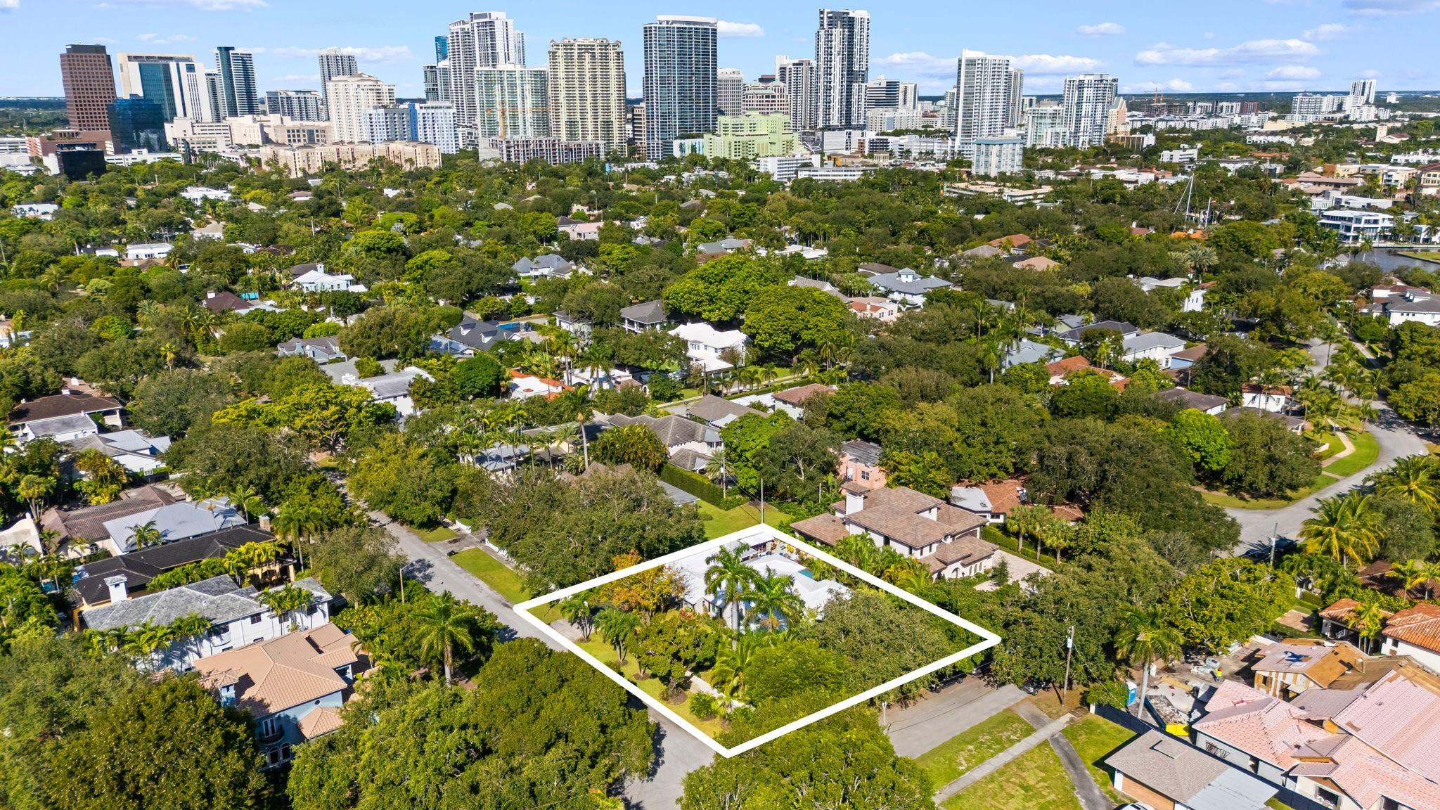 Photo for 1252 N Rio Vista Boulevard, Fort Lauderdale, FL 33301 - listing #FX-10533351 1252 N Rio Vista Boulevard, Fort Lauderdale, FL 33301