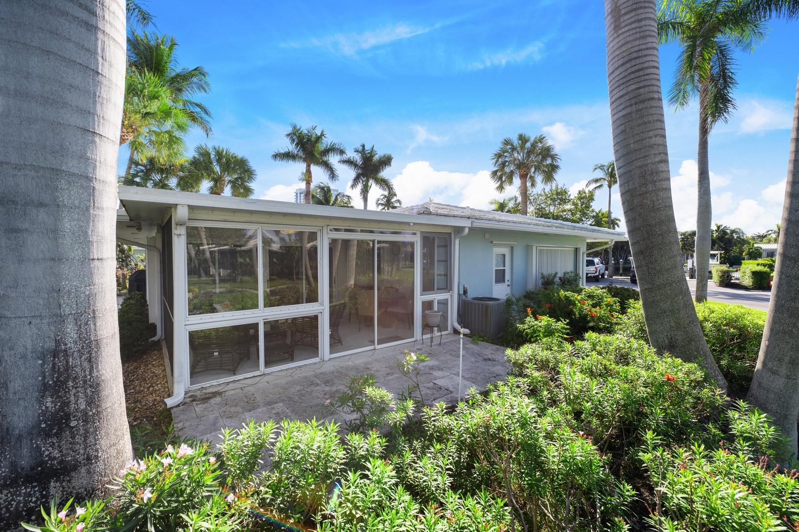 Photo for 1431 S Ocean Boulevard, #78, Lauderdale By The Sea, FL 33062 - Listing #FX-10414687 1431 S Ocean Boulevard, #78, Lauderdale By The Sea, FL 33062