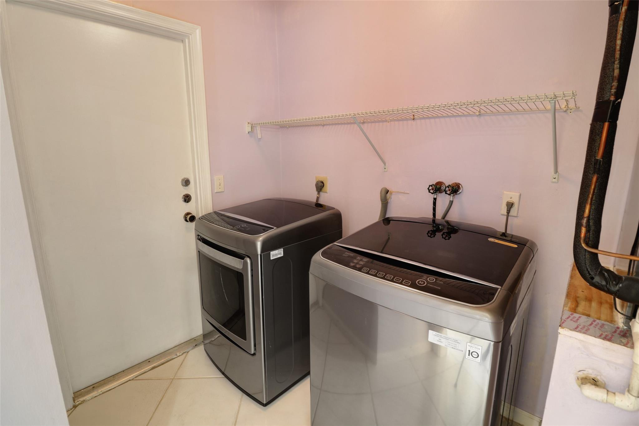 5743 NW 100th Way, Coral Springs, FL 33076