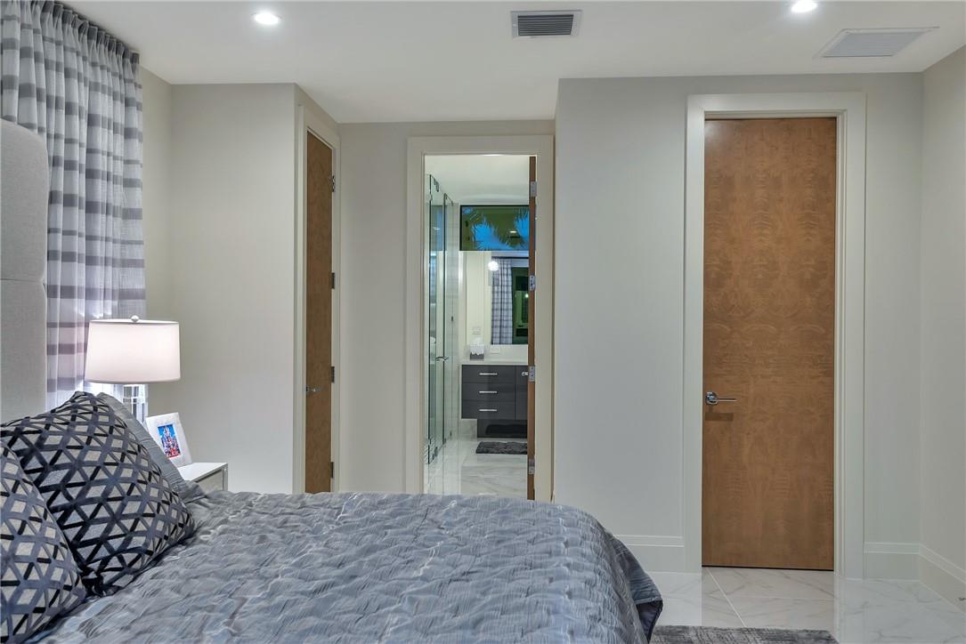 2 Fiesta Way, Fort Lauderdale, FL 33301