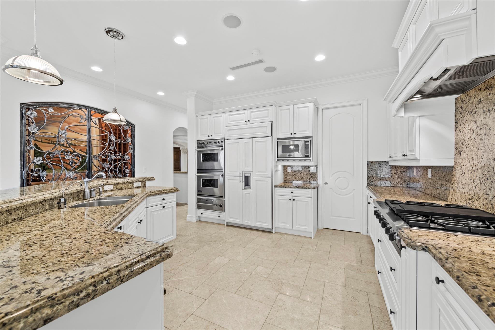 1965 SE 21st Avenue, Fort Lauderdale, FL 33316