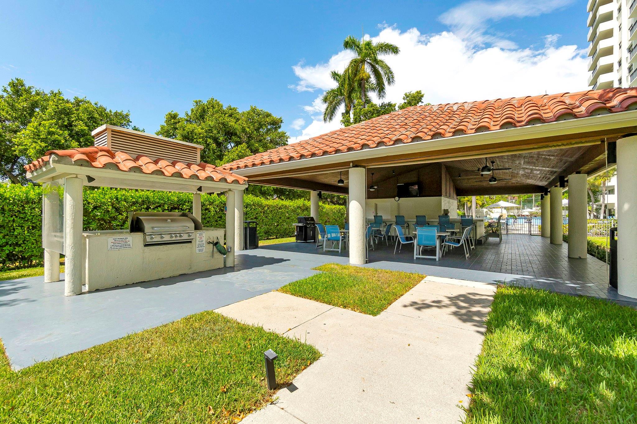 Photo for 3200 Port Royale Drive N, 112, Fort Lauderdale, FL 33308 - Listing #FX-10519629 3200 Port Royale Drive N, 112, Fort Lauderdale, FL 33308