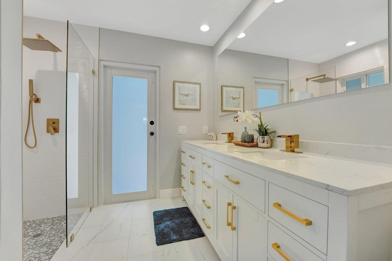 9066 NW 52nd Court, Coral Springs, FL 33067