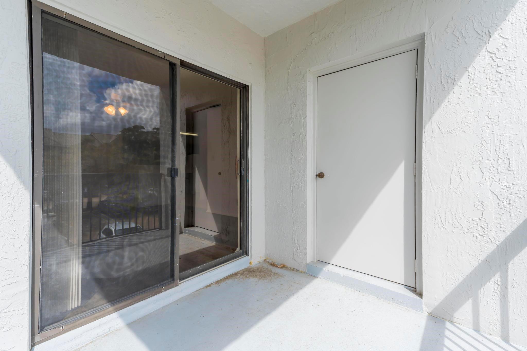 11245 W Atlantic Boulevard 205, Coral Springs, FL 33071