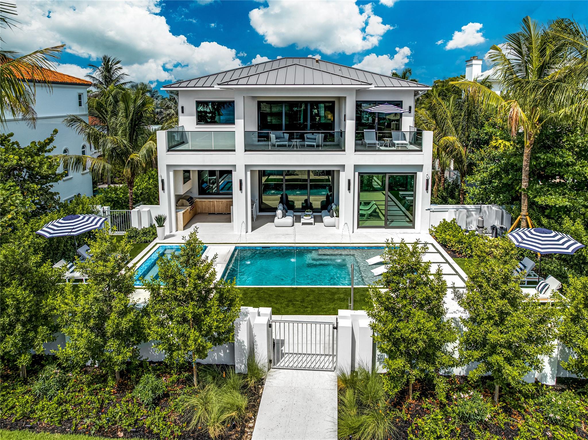 6107 N Ocean Boulevard, Ocean Ridge, FL 33435