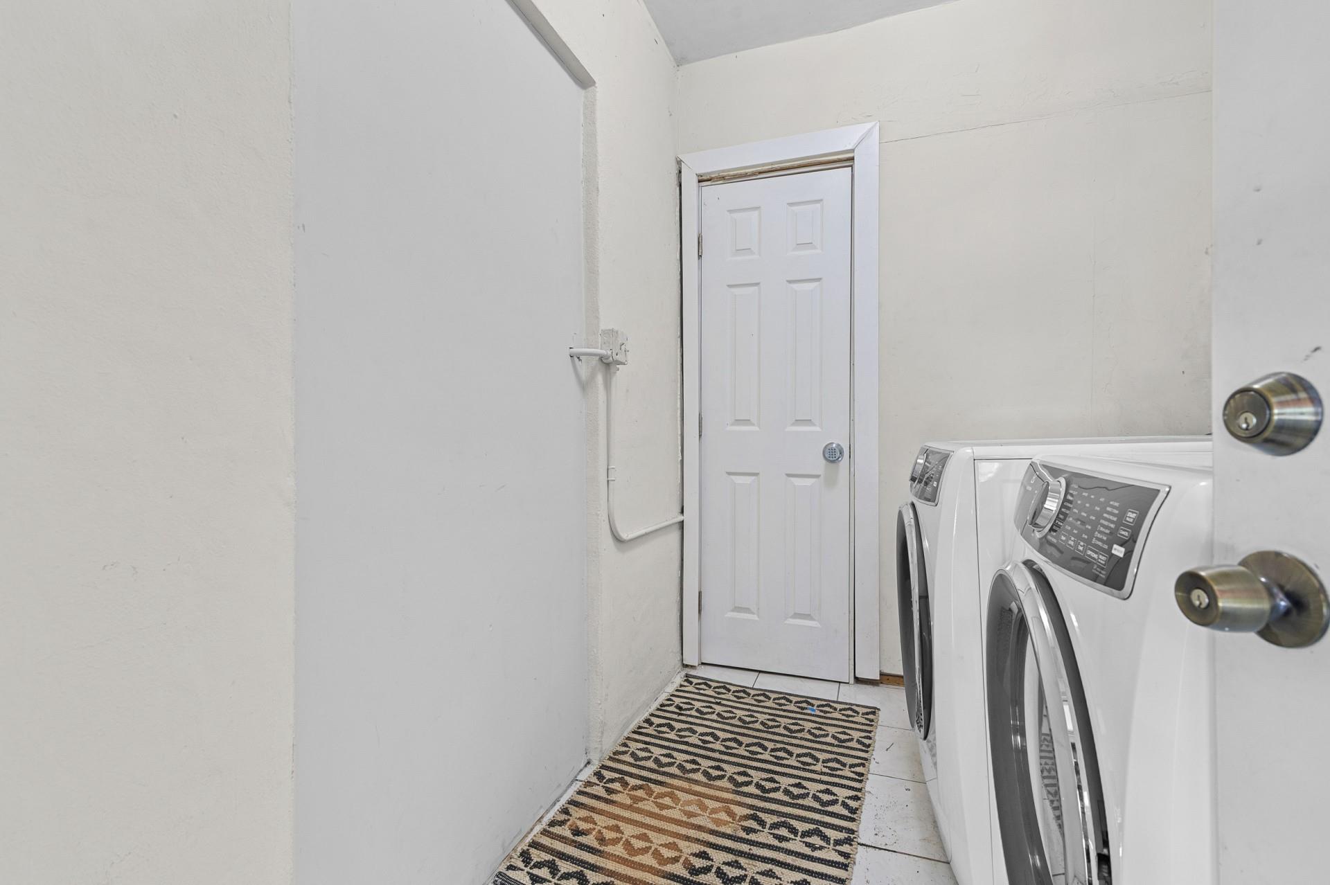 6375 SW 29th Street, Miami, FL 33155