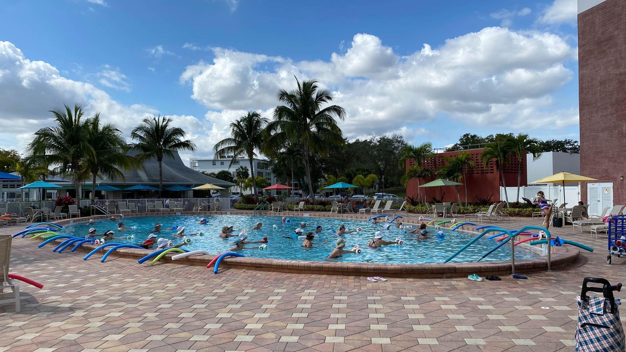 Photo for 327 Farnham P, 327, Deerfield Beach, FL 33442 - Listing #FX-10506185 327 Farnham P, 327, Deerfield Beach, FL 33442