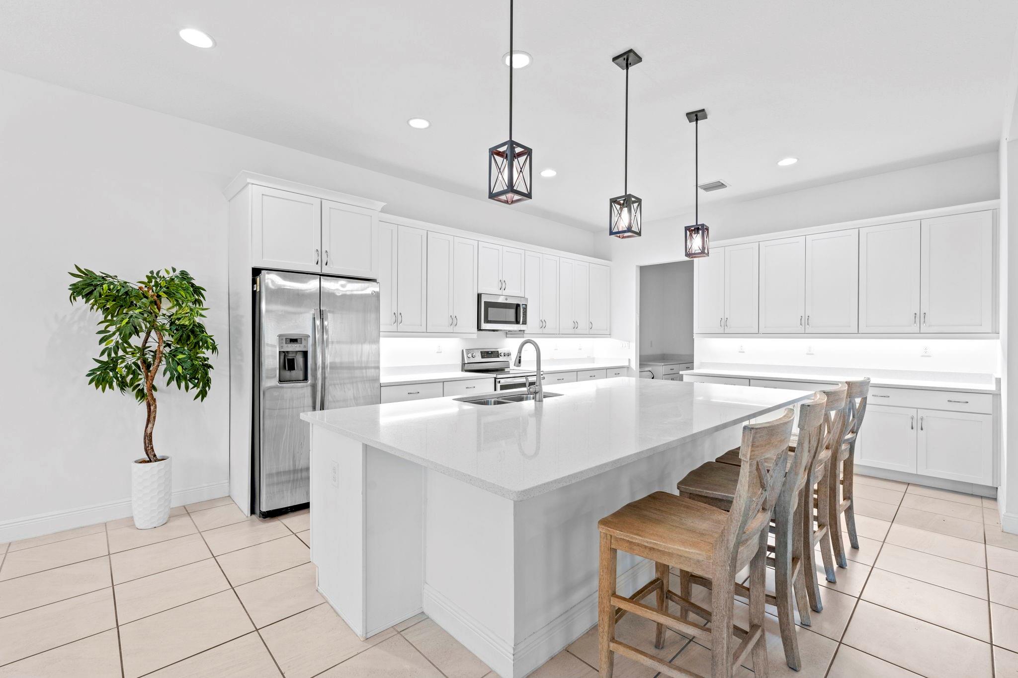 8870 NW 37th Drive, Coral Springs, FL 33065