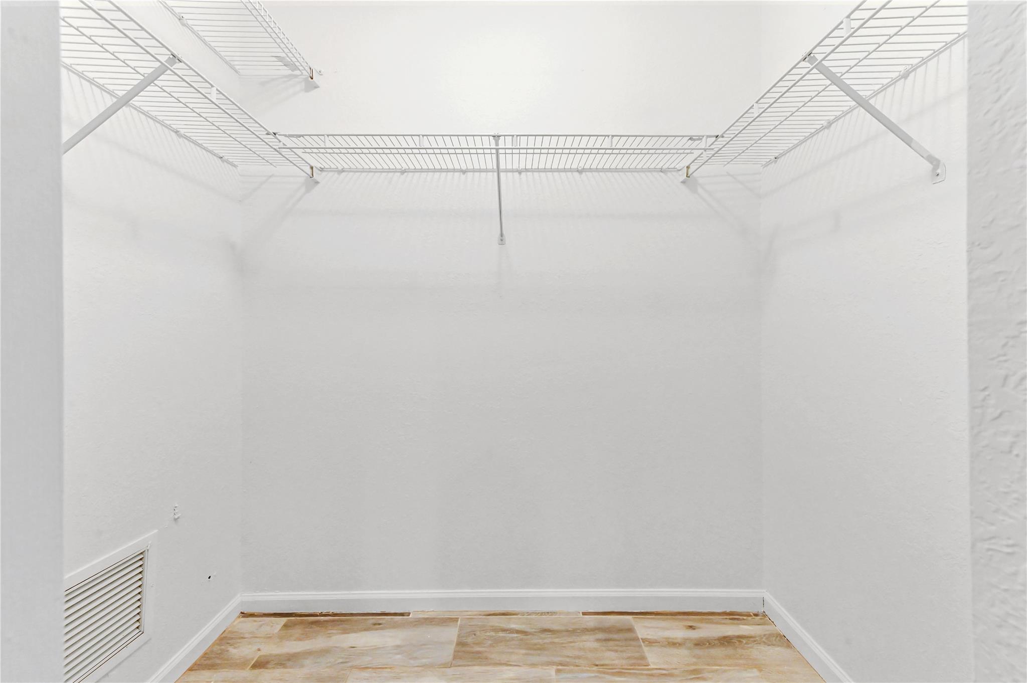 5606 NW 109th Way, Coral Springs, FL 33076