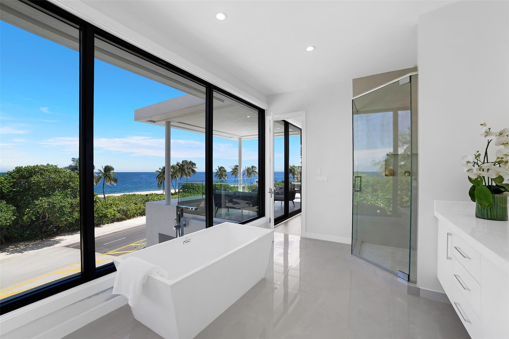 1813 N Fort Lauderdale Beach Boulevard, Fort Lauderdale, FL 33305