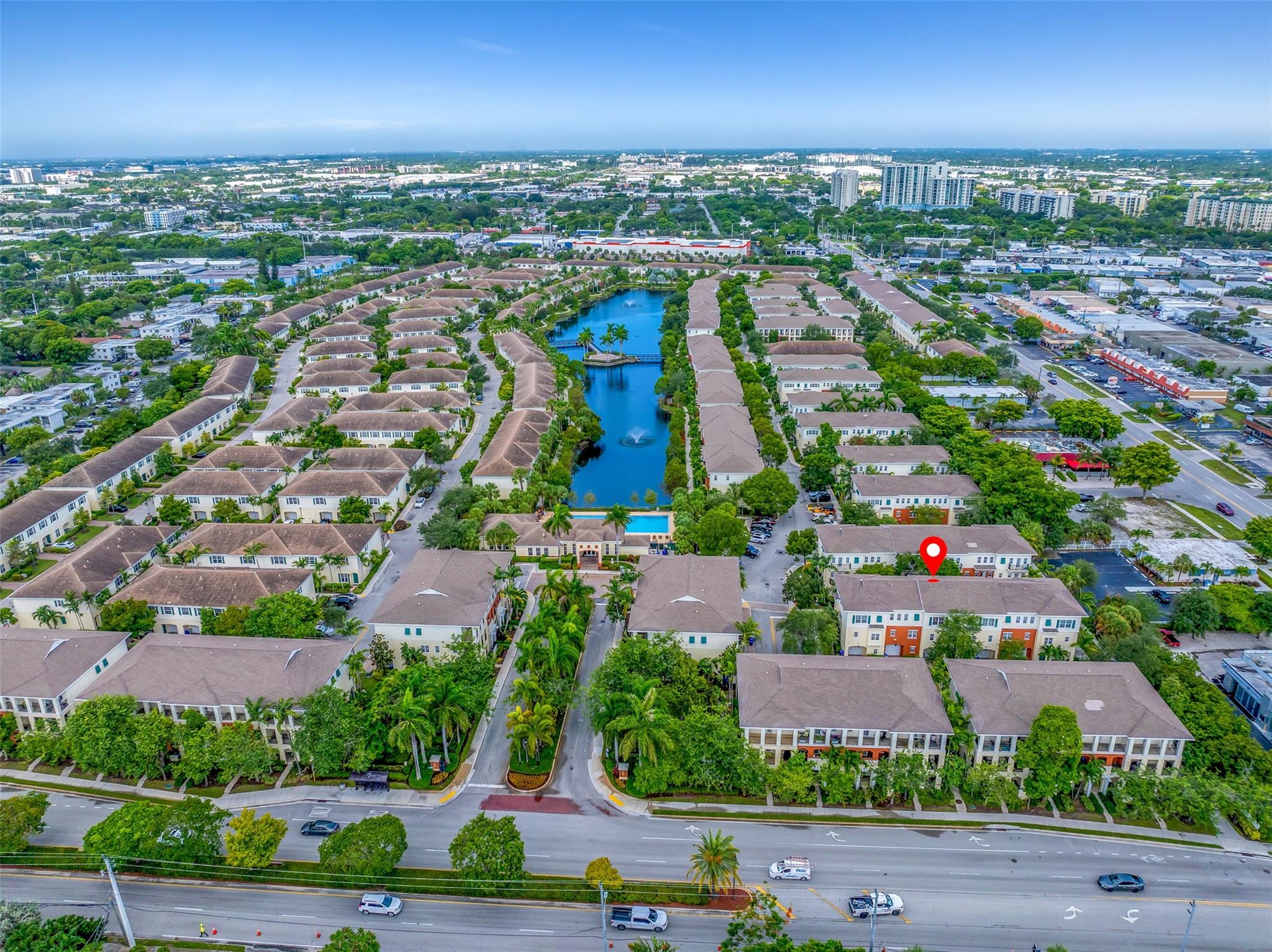 Photo for 621 SW 1st Avenue, 621, Pompano Beach, FL 33060 - Listing #FX-10514485 621 SW 1st Avenue, 621, Pompano Beach, FL 33060