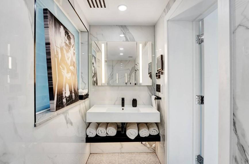 124 11th Street, Miami Beach, FL 33139