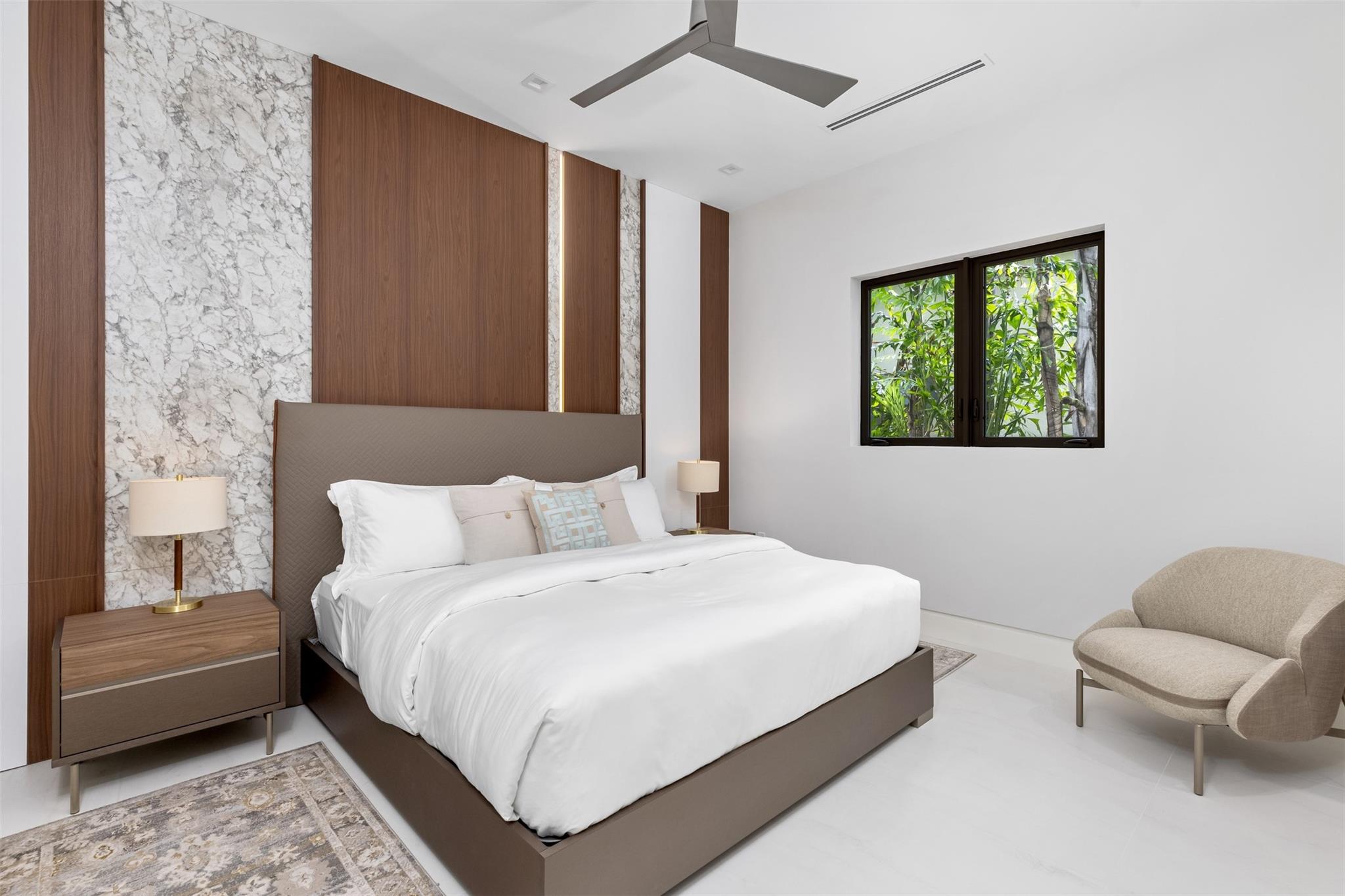 2733 NE 16th Street, Fort Lauderdale, FL 33304