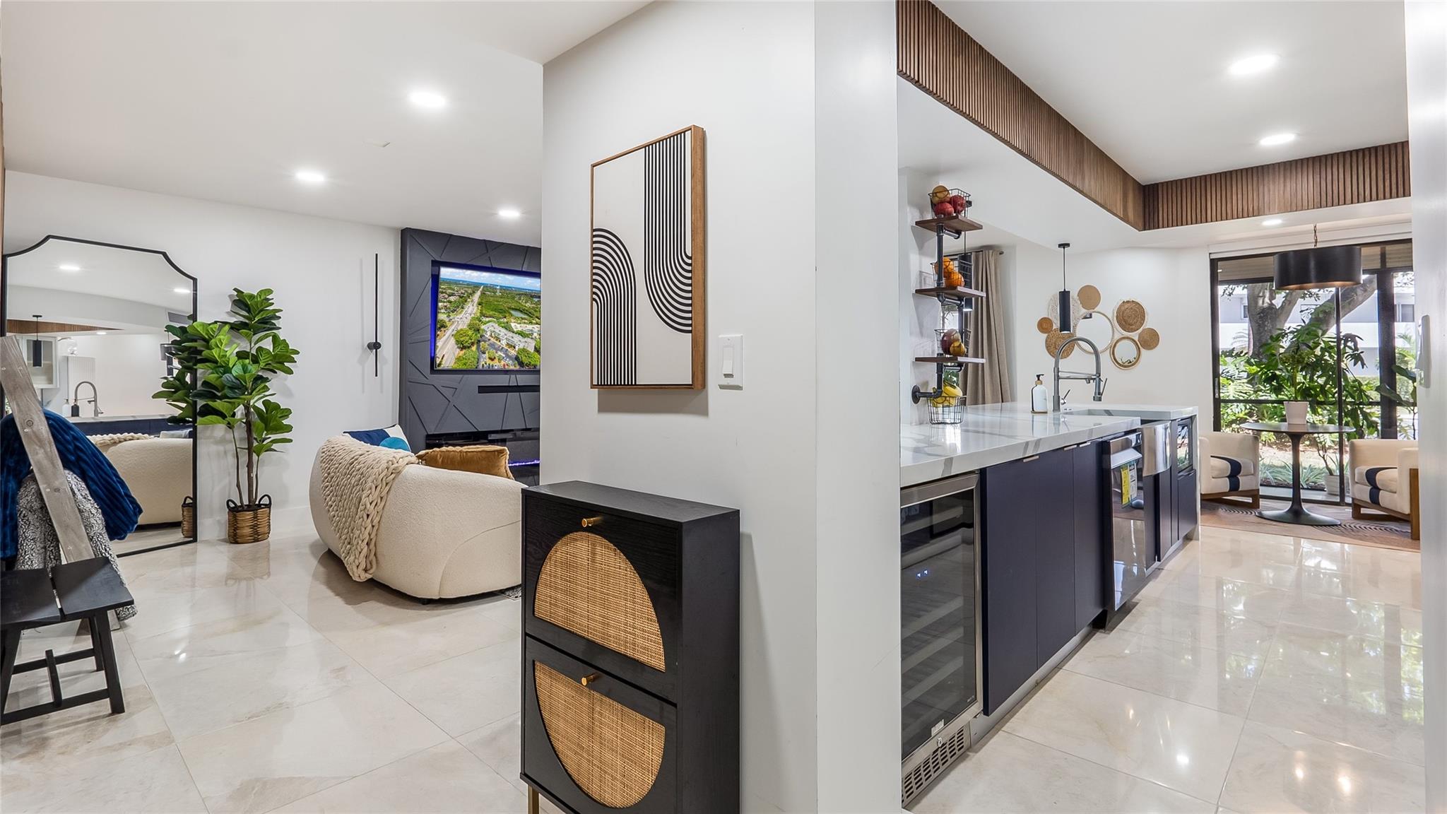 Photo for 1410 Sheridan Street, 7i, Hollywood, FL 33020 - Listing #FX-10526749 1410 Sheridan Street, 7i, Hollywood, FL 33020