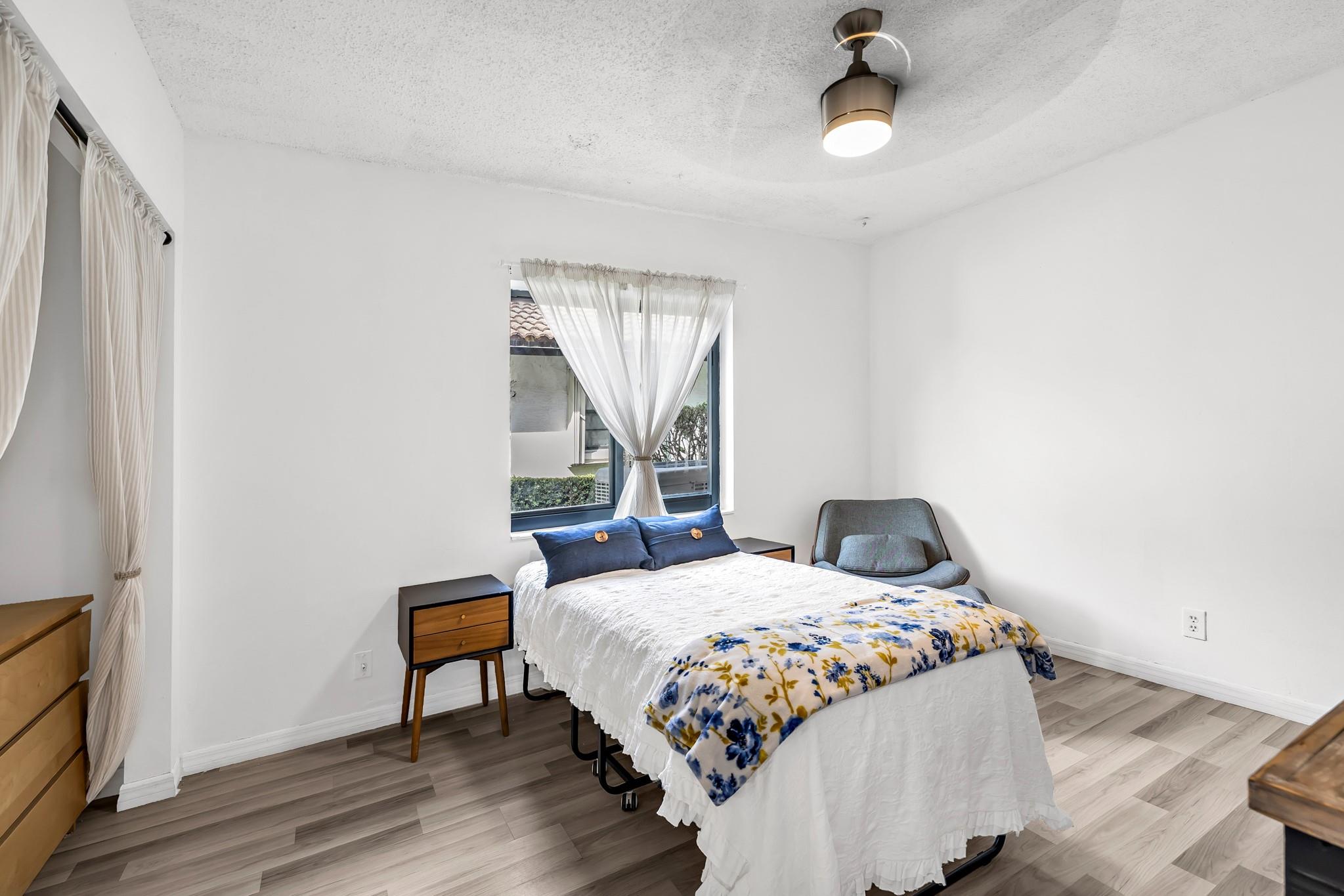 10940 Cypress Run Circle, Coral Springs, FL 33071