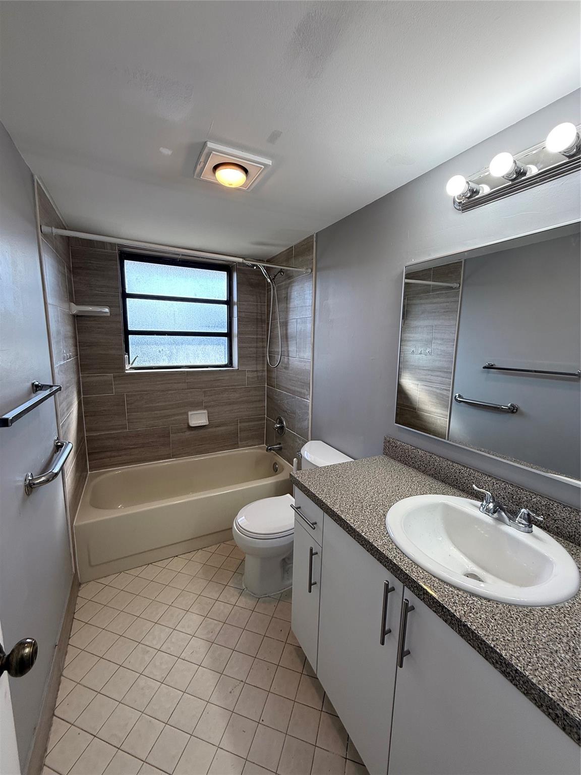 2033 Coral Ridge Drive 2033, Coral Springs, FL 33071