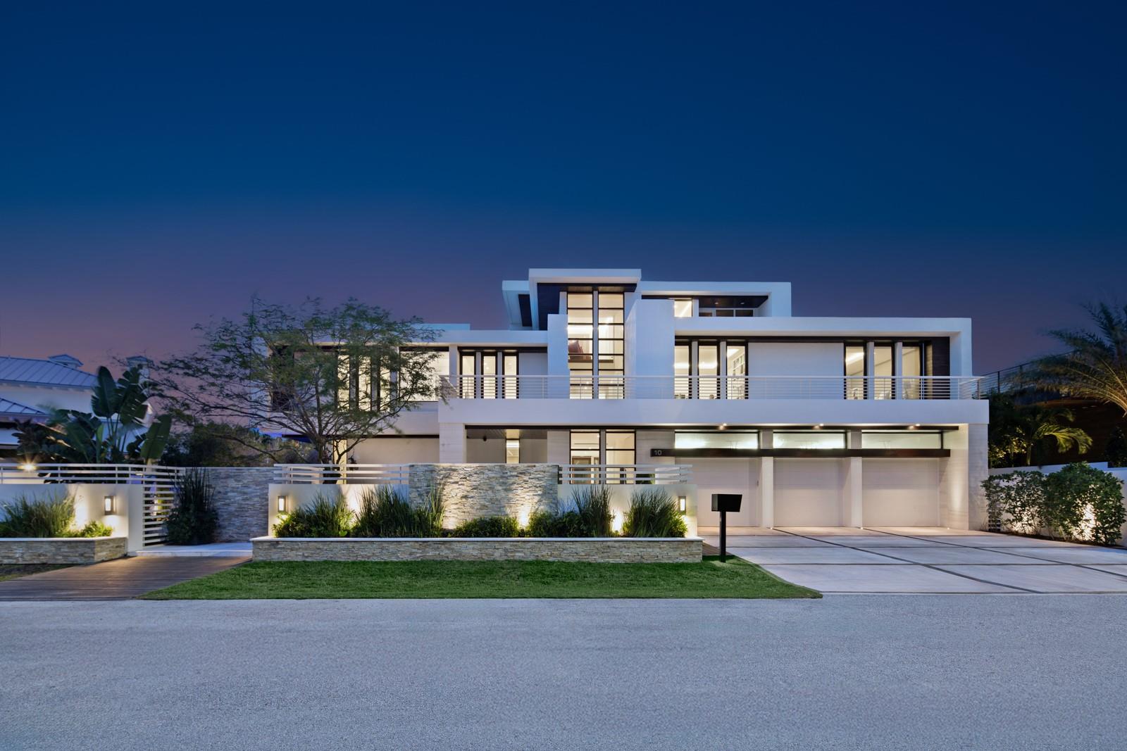 10 Pelican Drive, Fort Lauderdale, FL 33301