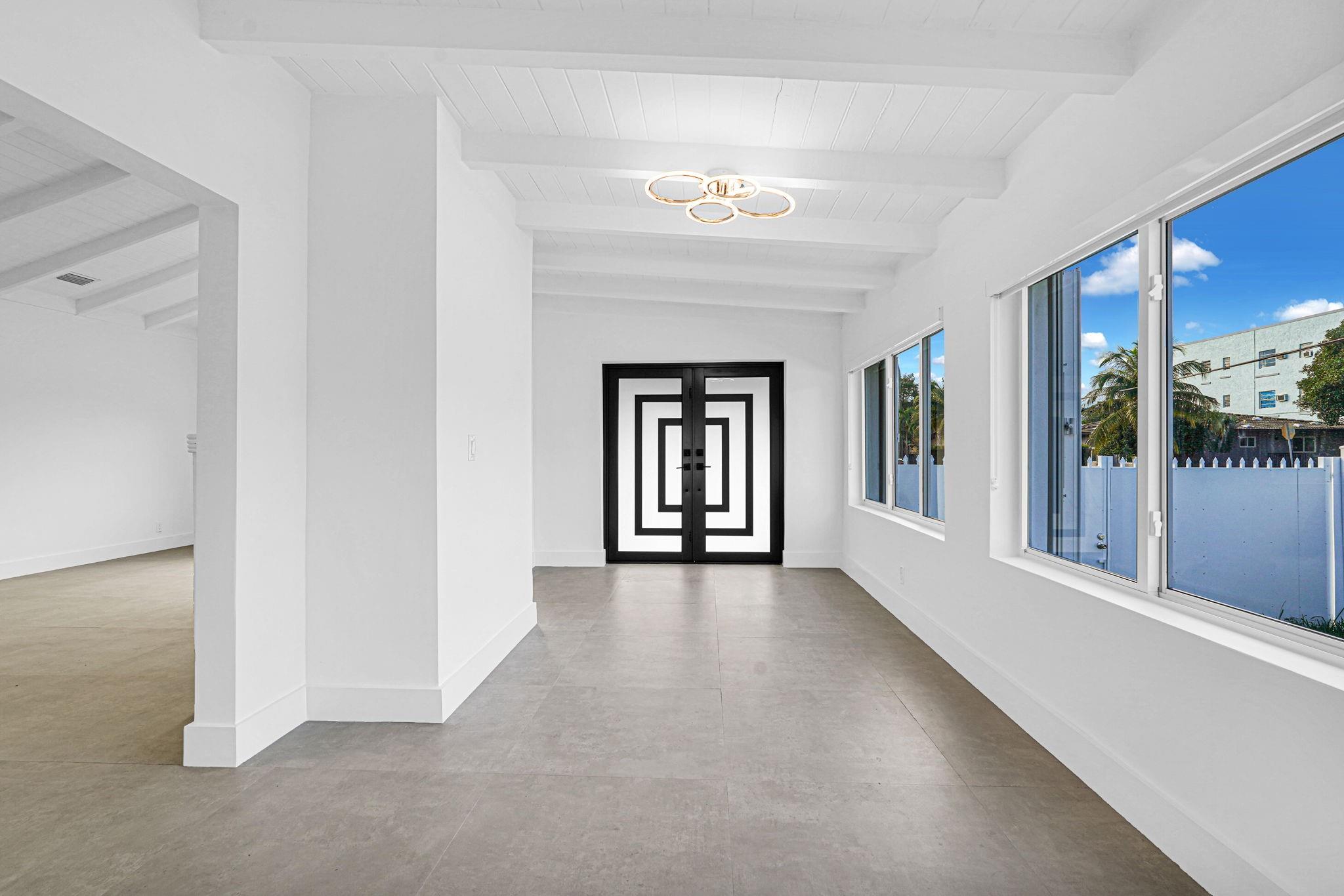 2291 SW 17th Street, Miami, FL 33145