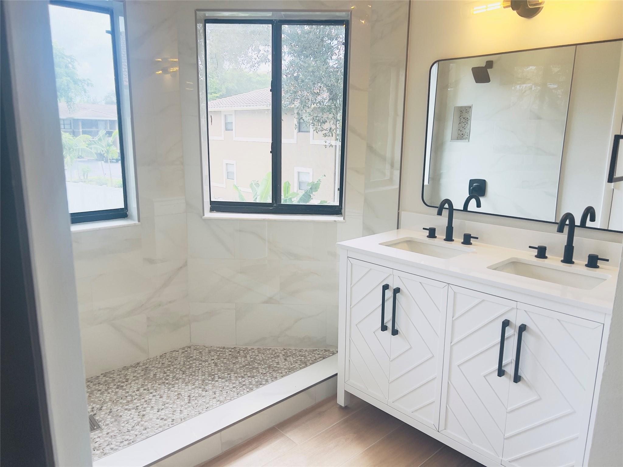 11530-32 NW 43rd Street 11530-32, Coral Springs, FL 33065