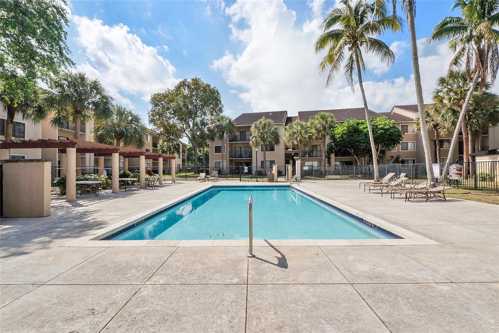 9188 W Atlantic Boulevard 1527, Coral Springs, FL 33071