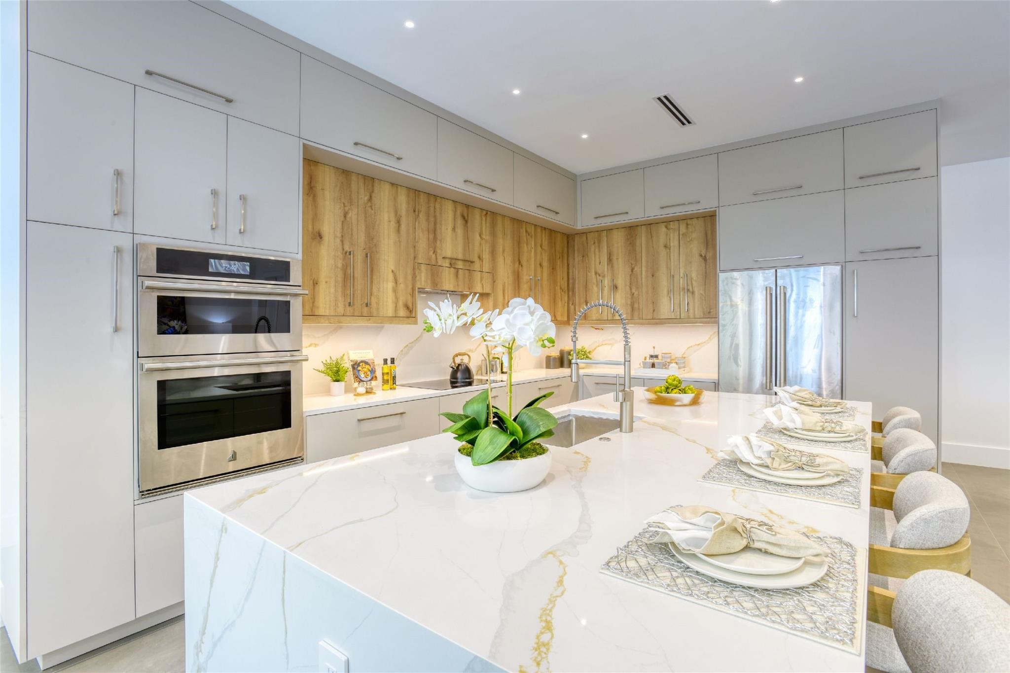 2020 NE 59th Court, Fort Lauderdale, FL 33308