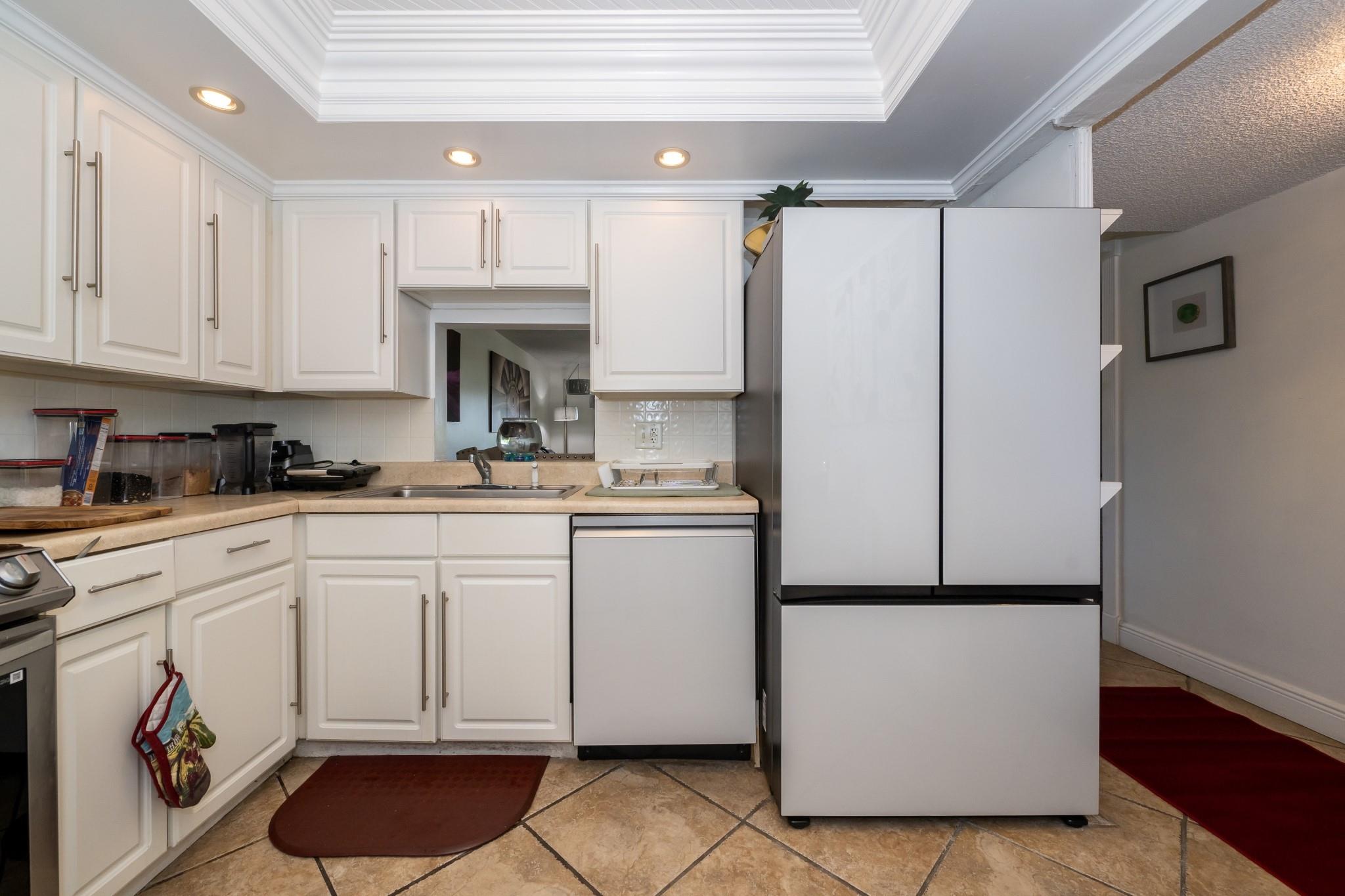 8821 NW 38th Drive 205A, Coral Springs, FL 33065