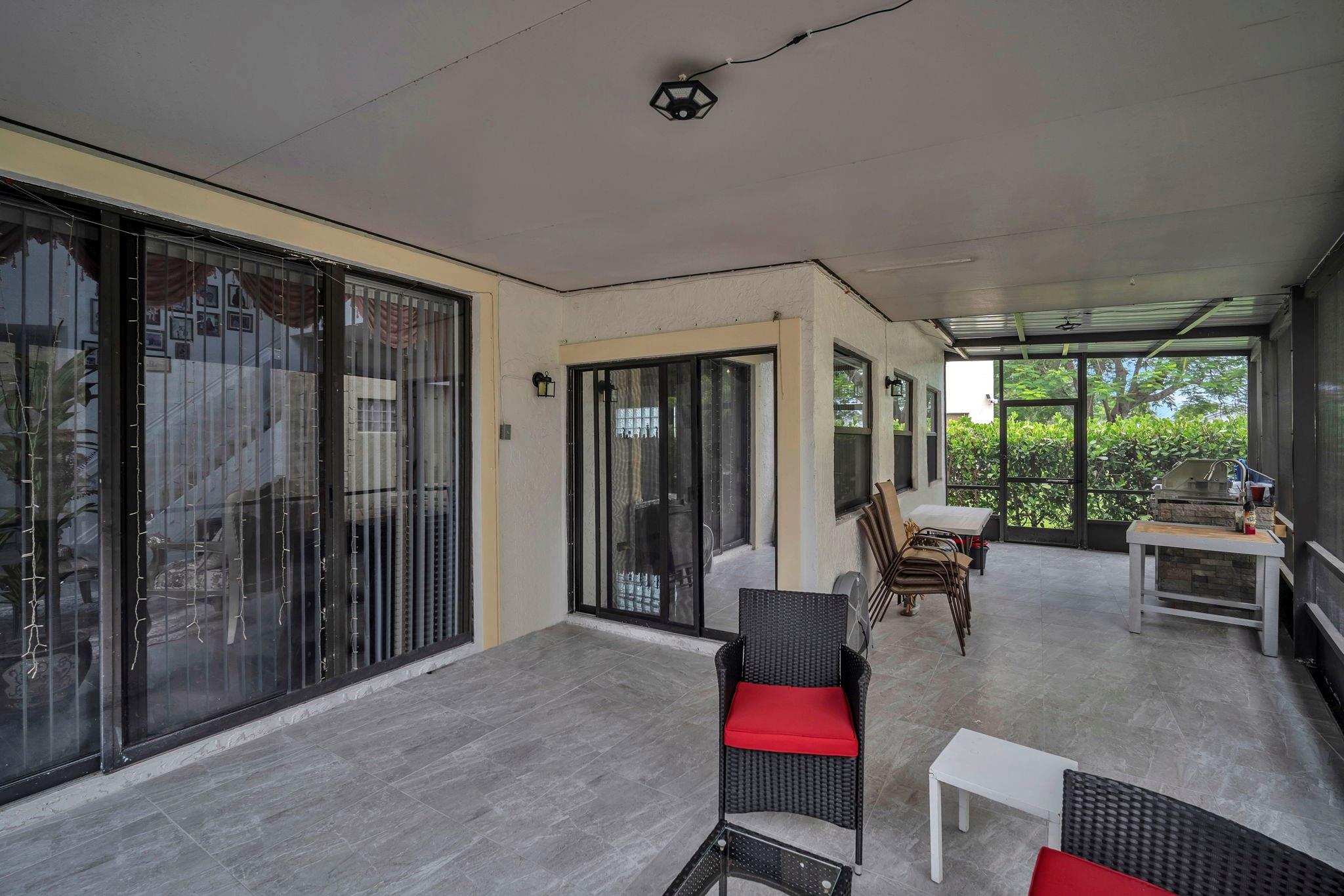 3471 NW 112th Avenue, Coral Springs, FL 33065