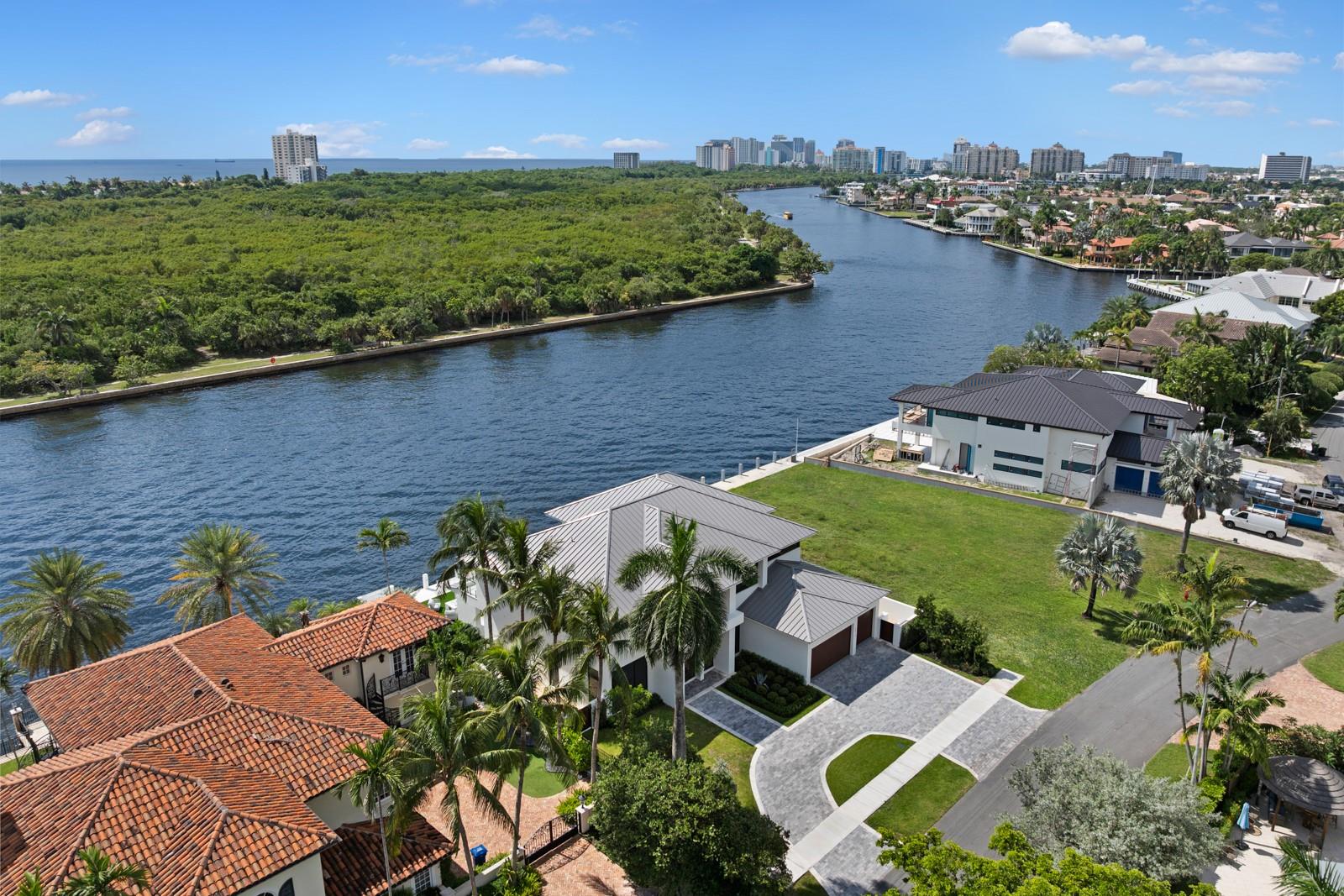 2010 Intracoastal Drive, Fort Lauderdale, FL 33305