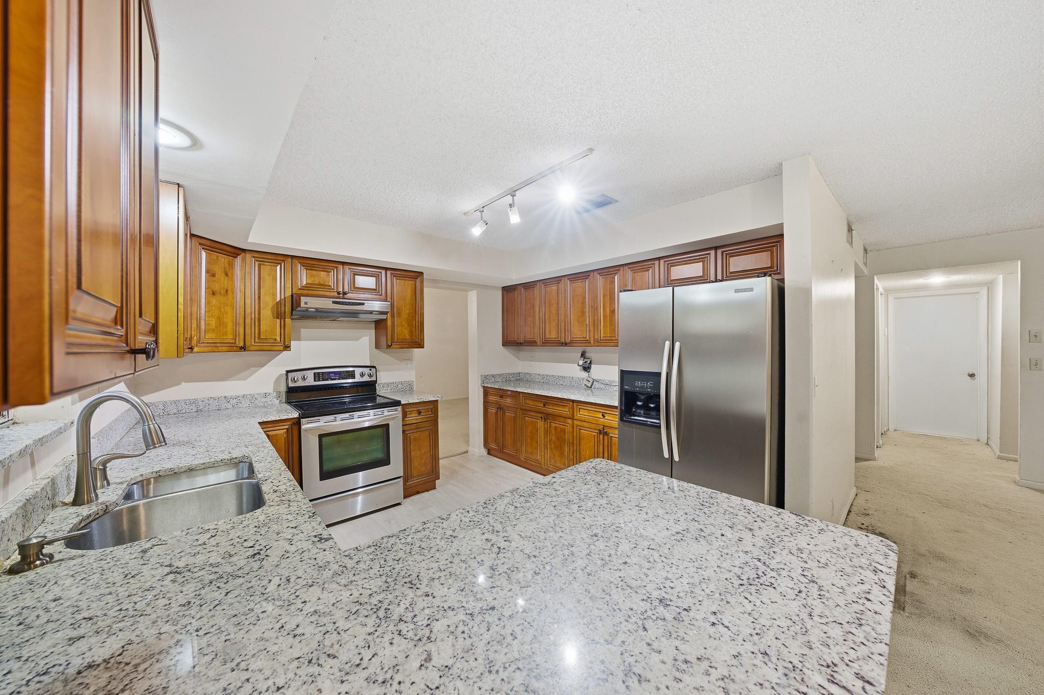 Photo for 3091 Venice Way, Miramar, FL 33025 - listing #FX-10534283 3091 Venice Way, Miramar, FL 33025