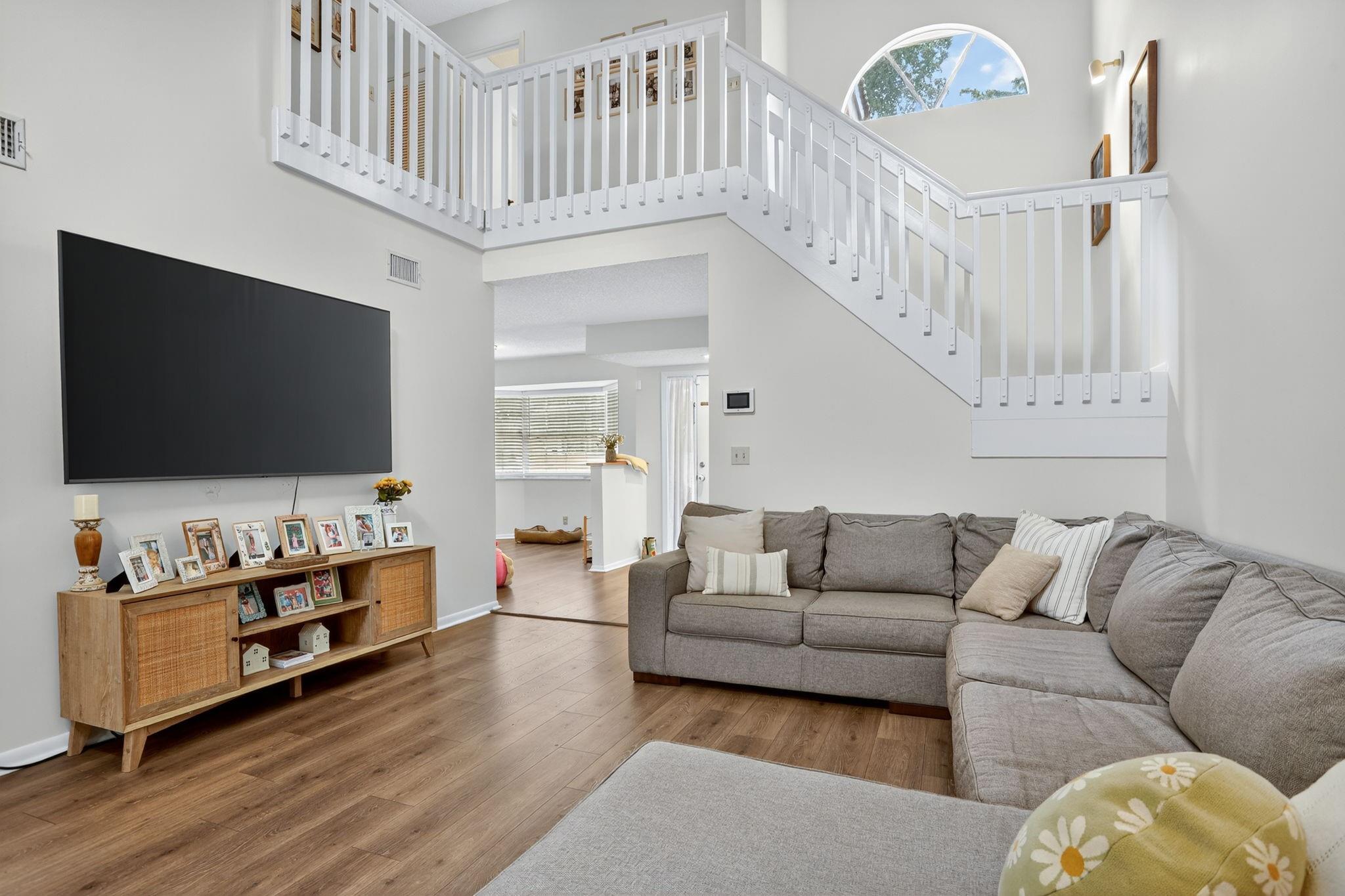 11461 Lakeview Drive 8, Coral Springs, FL 33071