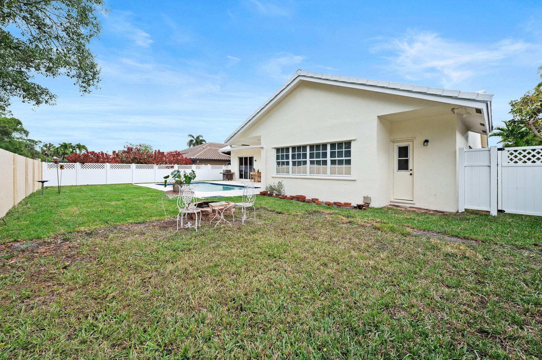 4080 NW 83rd Lane, Coral Springs, FL 33065