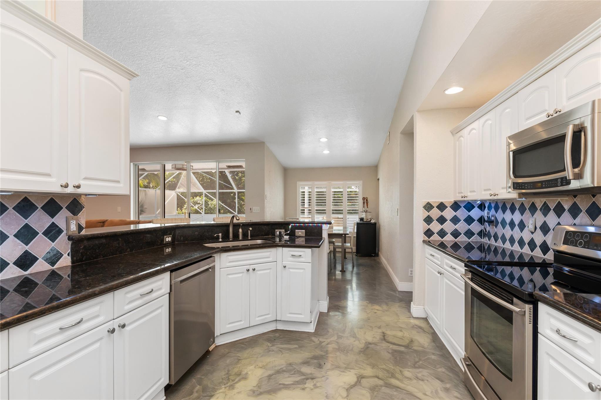 1400 NW 102nd Drive, Coral Springs, FL 33071