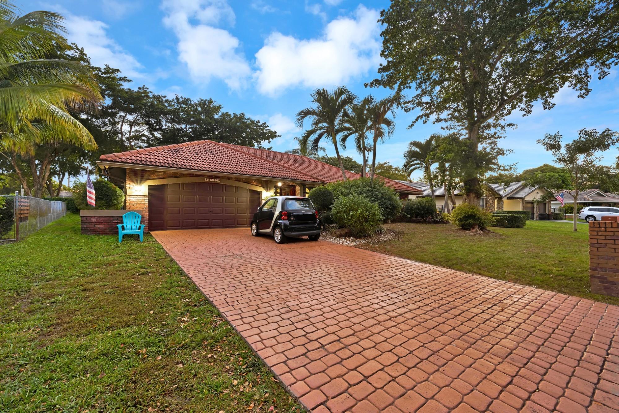 8622 NW 49th Drive, Coral Springs, FL 33067