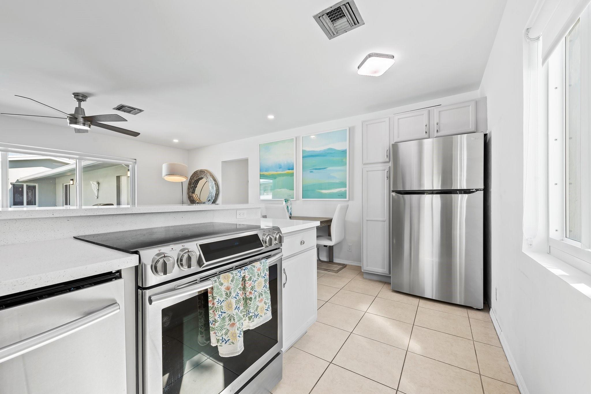 Photo for 843 NE 17th Avenue, Fort Lauderdale, FL 33304 - Listing #FX-10506370 843 NE 17th Avenue, Fort Lauderdale, FL 33304