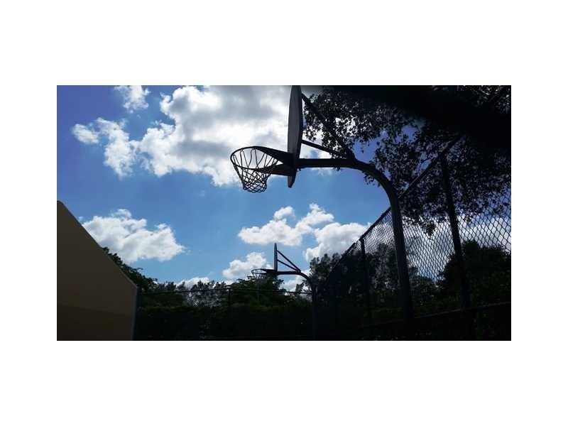 Photo for 1881 NW 96th Terrace, 7F, Pembroke Pines, FL 33024 - Listing #FX-10525277 1881 NW 96th Terrace, 7F, Pembroke Pines, FL 33024